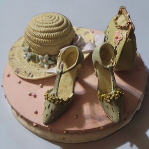 VTG OUR AMERICA PINK CANDLE TOPPER RESIN VICTORIAN LADY PURSE HAT SHOES FLOWERS